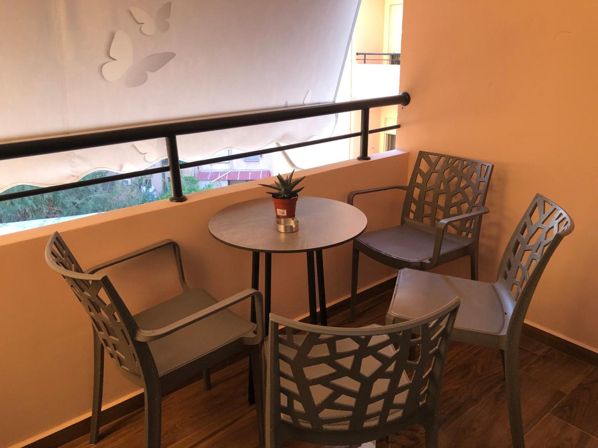 Alajs Apartament Vlorë Eksteriør billede